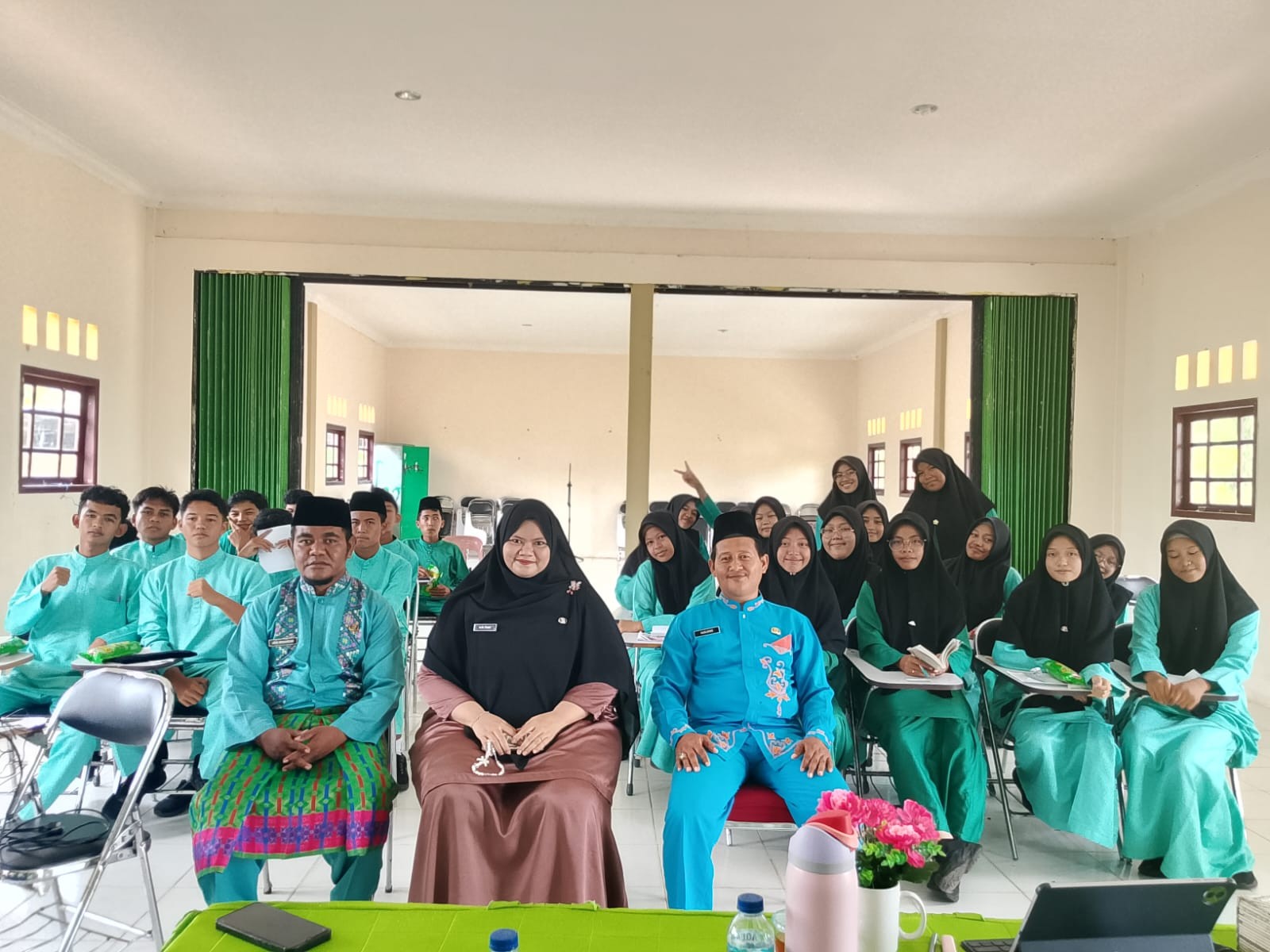 Siapkan Generasi Berkarakter, KUA Bunguran Barat Laksanakan BRUS di MAN 2 Natuna